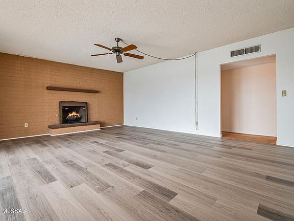 5th image of 7400 E Lakeside Dr
