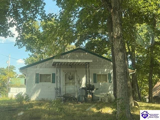 1st image of 549 Pine Ridge Ln