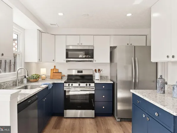 14297 Felty Pl, Woodbridge, VA 22193