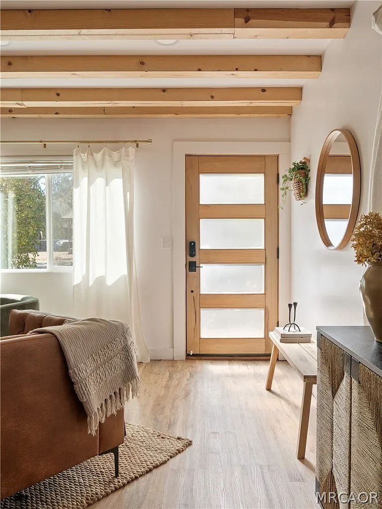 2 bed, 1230 sqft, $3,200 — Photo 3