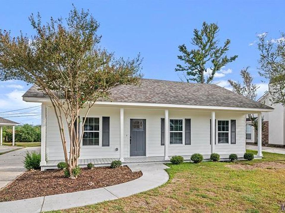 1st image of 13411 Country Meadow Ave