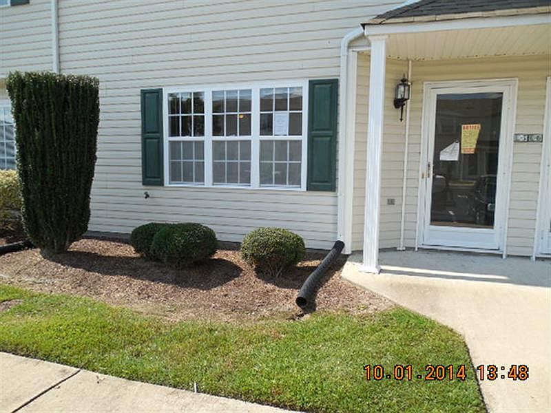 1st image of 2345 Vineyard Dr APT E5