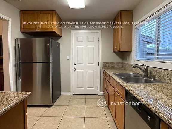 5th image of 2305 Carlsbad Ave