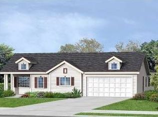 6606 E Buckeye Ave, Fresno, CA
