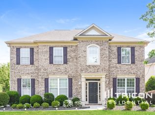 129 Keswick Manor Dr, Tyrone, GA 30290