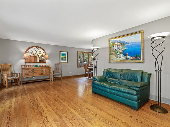 5th image of 12455 Melvina Ave