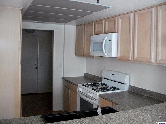 5th image of 6794 Bradford Ct