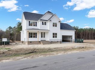 170 Freedom Ridge Dr, Smithfield, NC 27577