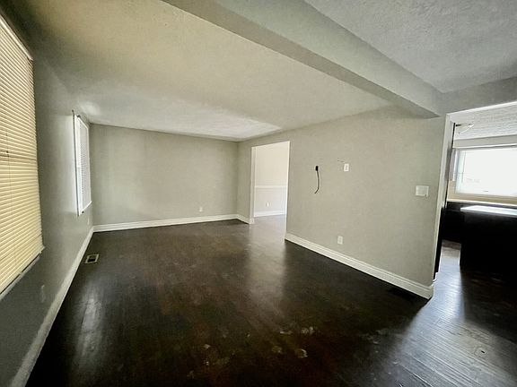3rd image of 6365 Granner Dr
