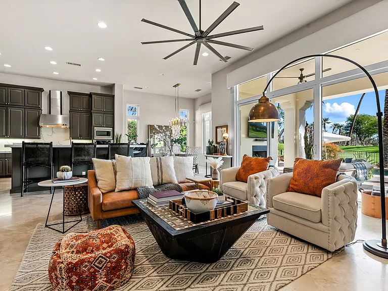 56738 Palms Dr — Photo 7