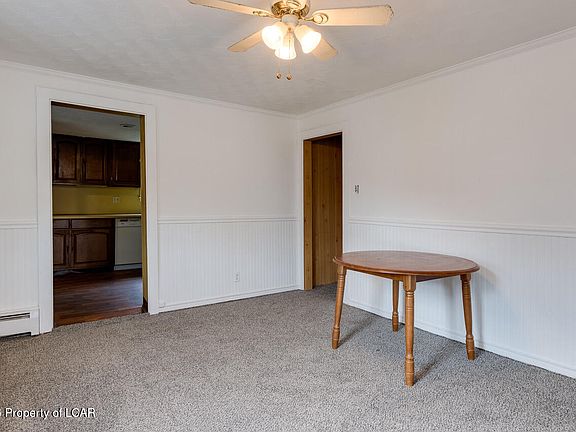 4th image of 48 Mill St #50