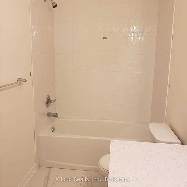 Brampton House for rent - 3 Bedrooms — photo 13