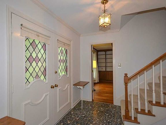 3rd image of 5043 Haynes Ave