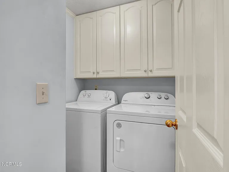 115 Longstreet Dr #101 — Photo 17