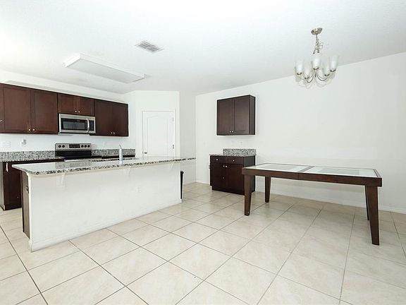 4th image of 1864 GREEN DRAGON DRIVE