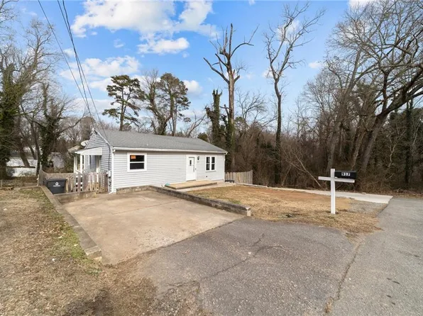 917 Cranford St, Winston Salem, NC 27107