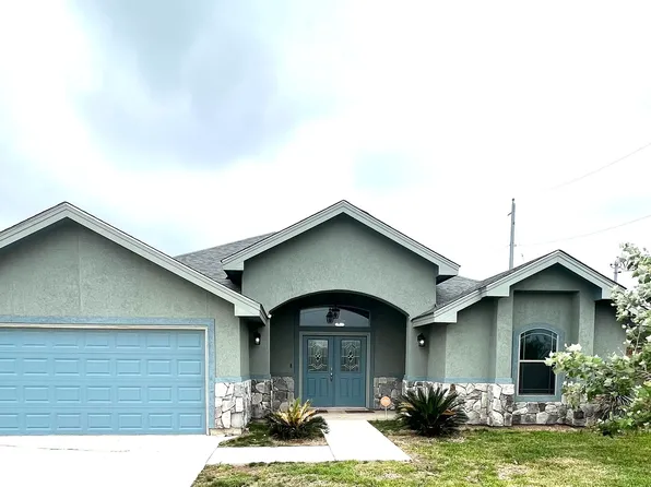 185 La Lomita Dr, Carrizo Springs, TX 78834