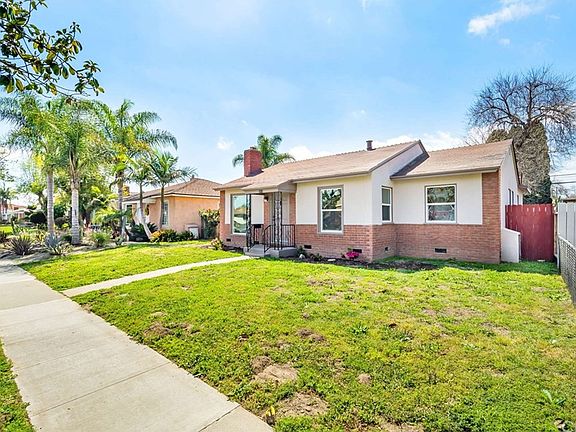 2nd image of 3313 Magnolia Ave