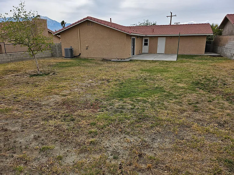 11800 Verbena Dr — Photo 5