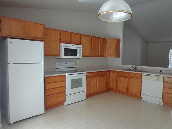 4th image of 6415 Gilmore Grv