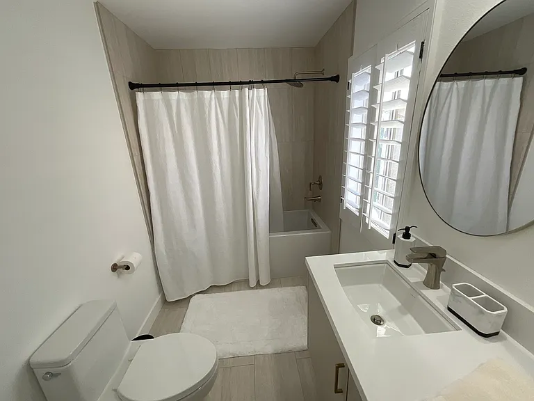 Secondary Bath