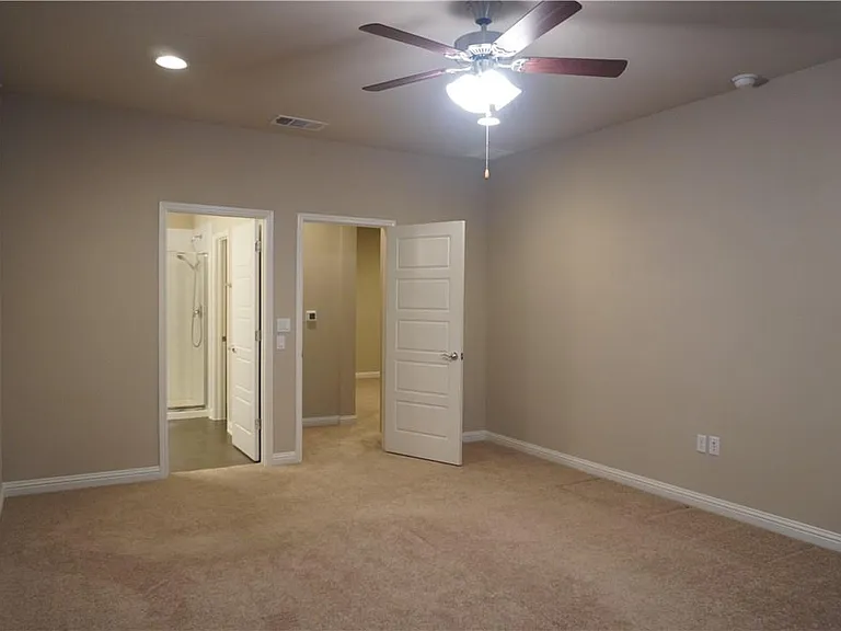 13800 Lyndhurst St #134 — Photo 10