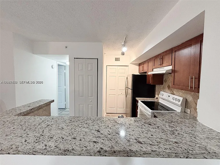 655 SW 111th Way #201 — Photo 14