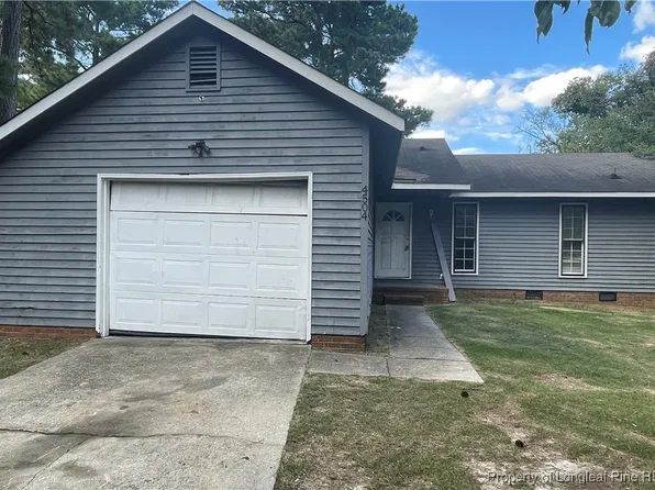 4504 Windcross Ct, Fayetteville, NC 28314