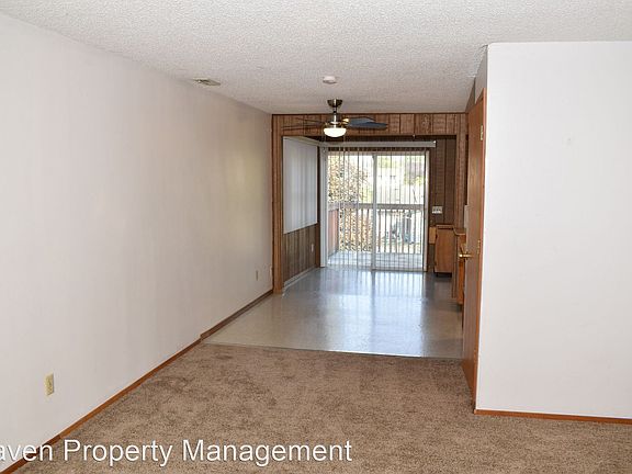 5th image of 4821 E K St