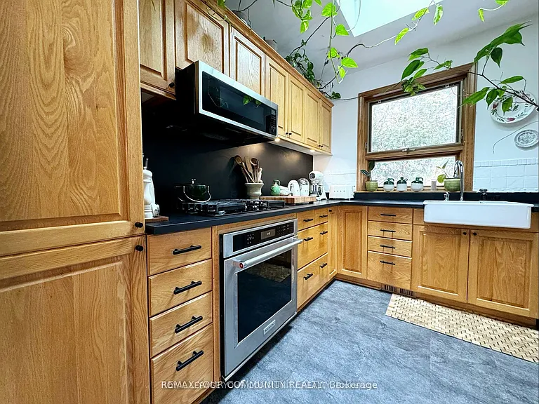 10 Fredericton Rd — Photo 21