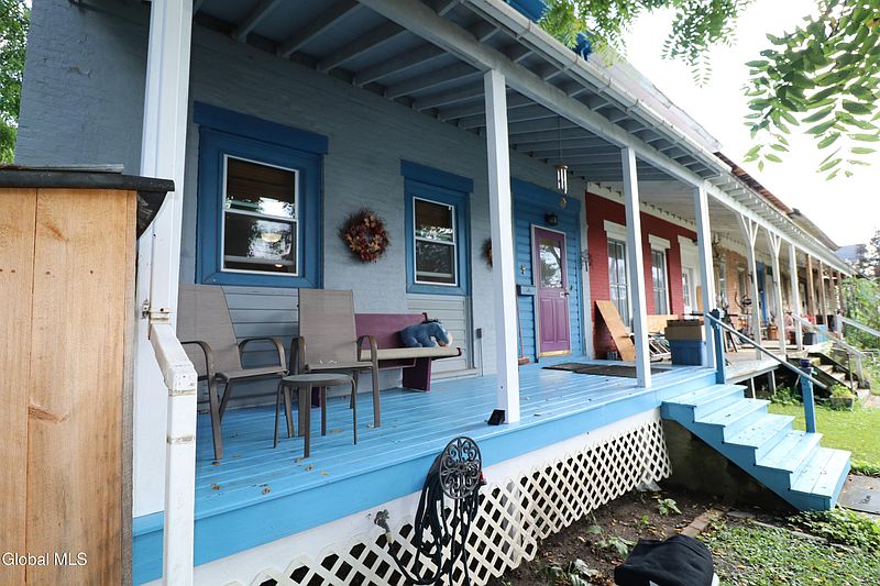 3rd image of 51 Williams Street