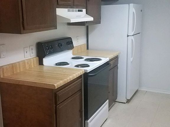 5th image of 2700 N 16th St