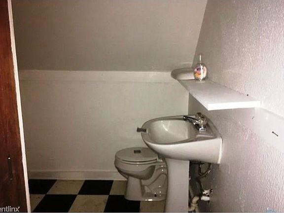 3Bathroom
