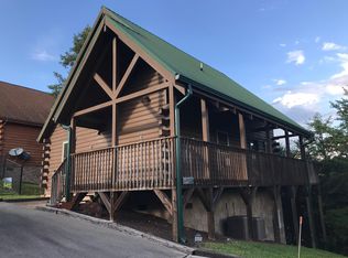 1482 Red Cedar Ln, Sevierville, TN 37876