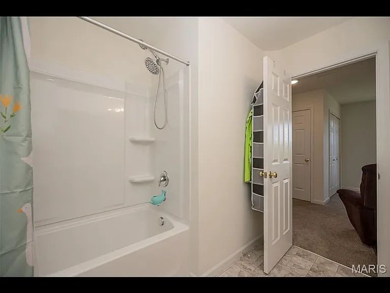 347 Cumberland Ct — Photo 22