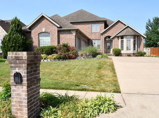 3223 S Juniper Ave, Springfield, MO 65804