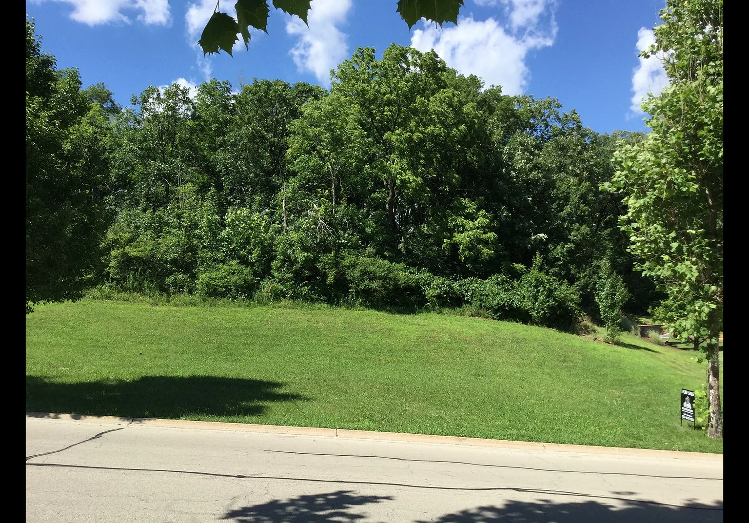 521 Rivers Edge Dr photo 1