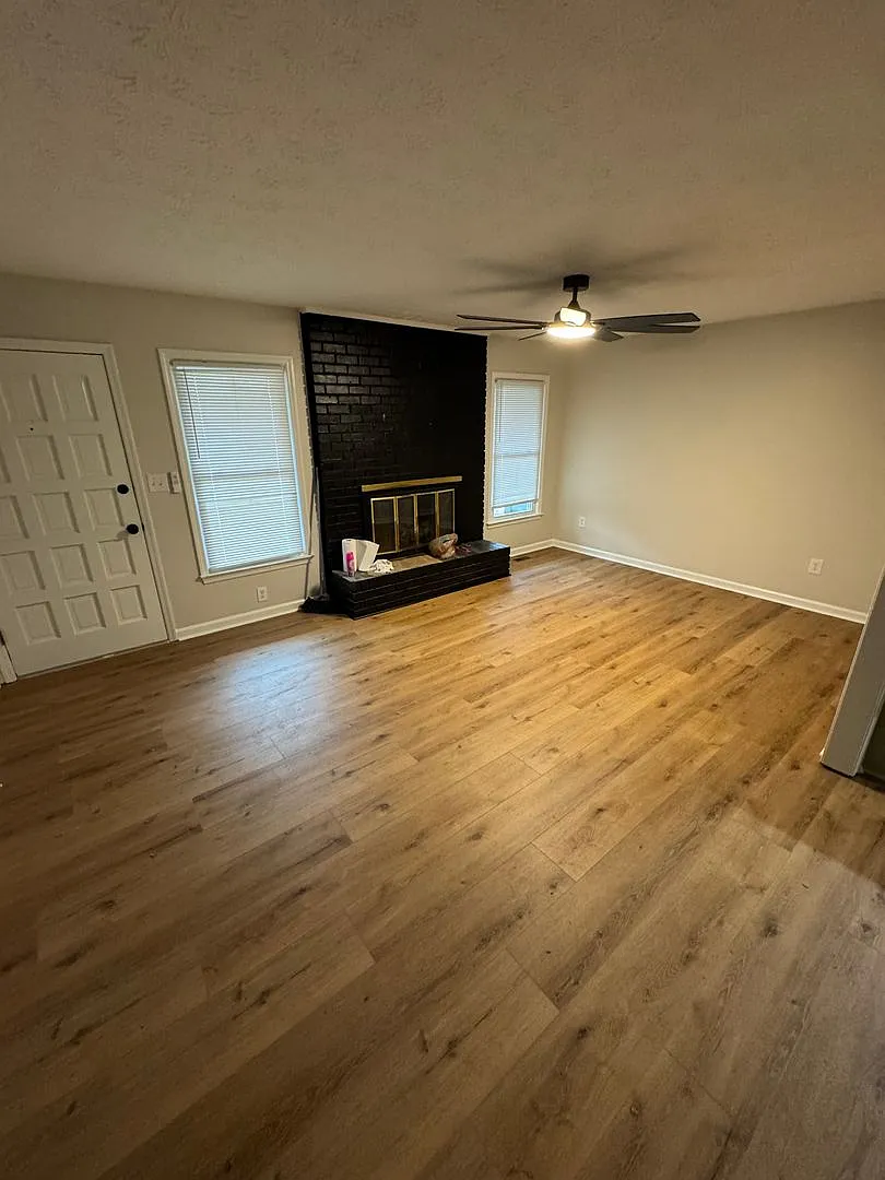 Building Photo - 315 Ansley Dr