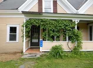 200 The Bend Rd, Greensboro Bend, VT 05842