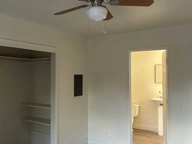 905 3rd St #1 — Photo 5