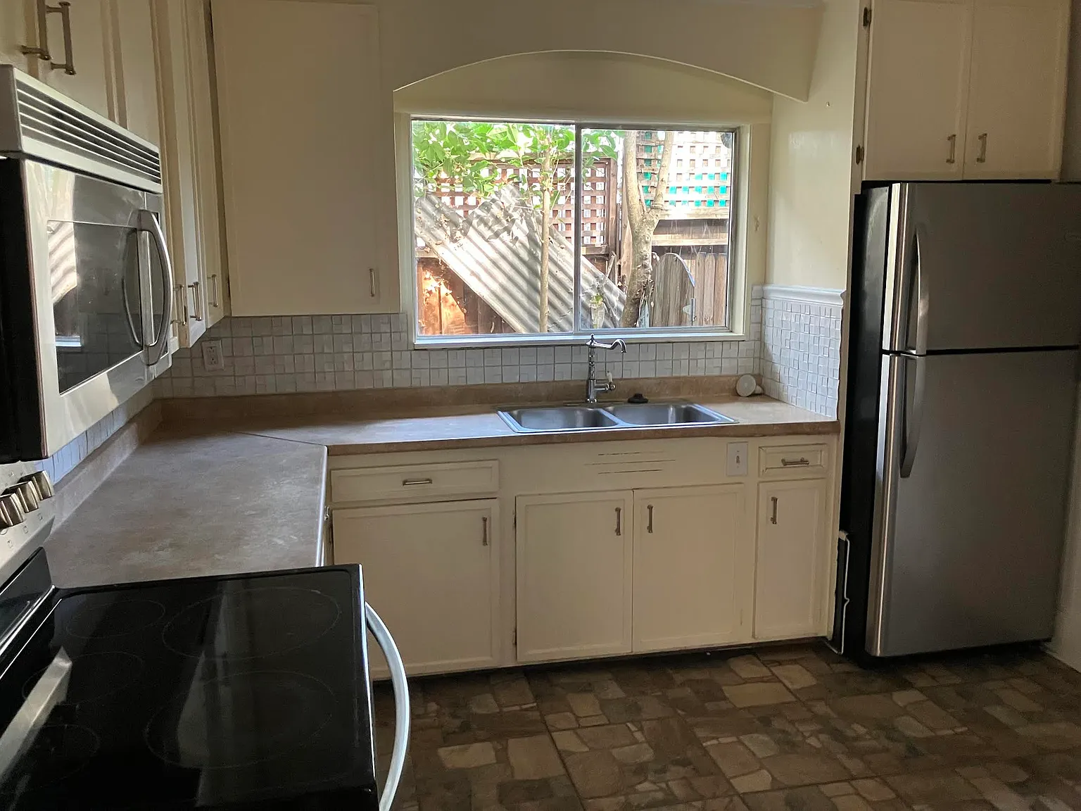 2 bed, 1236 sqft, $2,750 — Photo 3