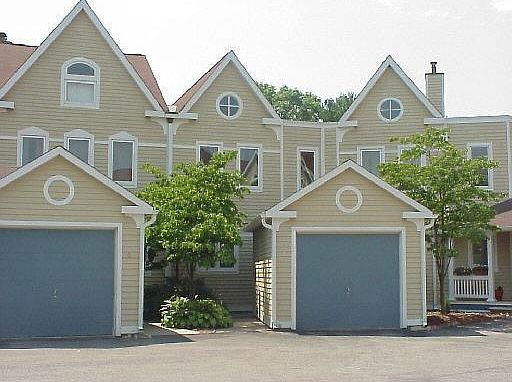 1st image of 566 Newfield Avenue #8