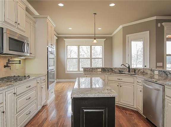 5th image of 2760 Cabin Run Brg Lot 2035