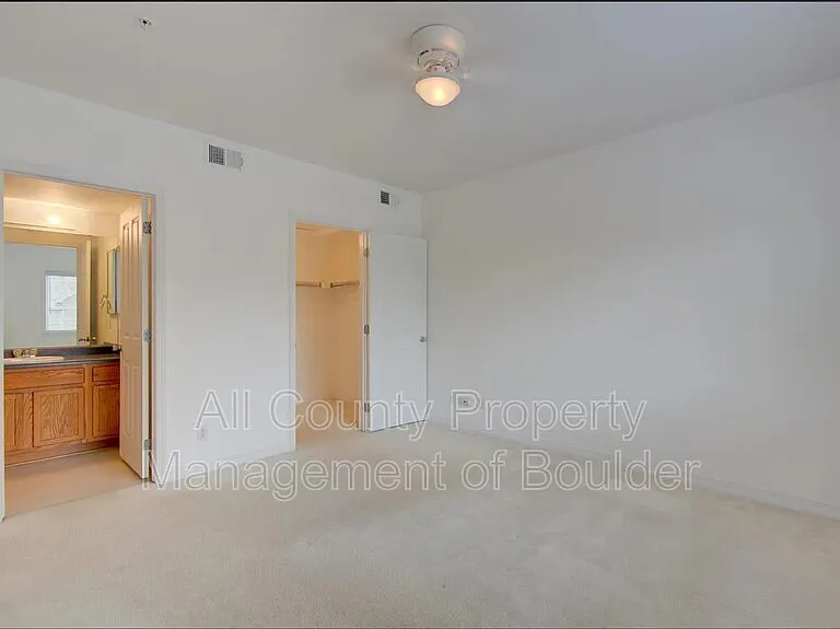14300 Waterside Ln #J5 — Photo 17