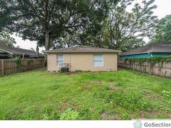 3rd image of 3605 Lindell Ave
