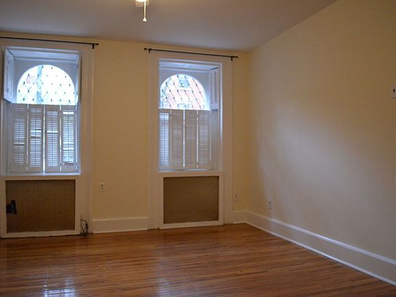 5th image of 91 Joralemon St APT 1