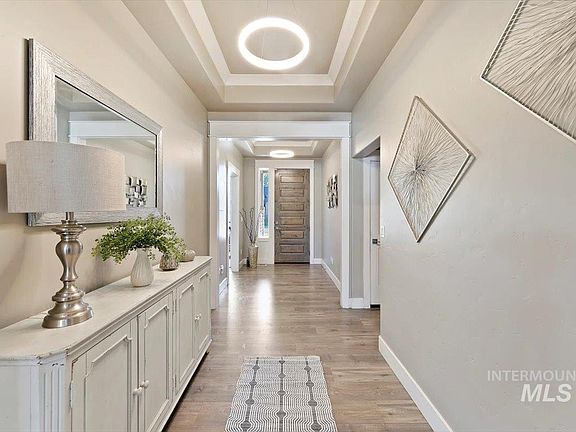 4th image of 10925 Quail Cove Ct