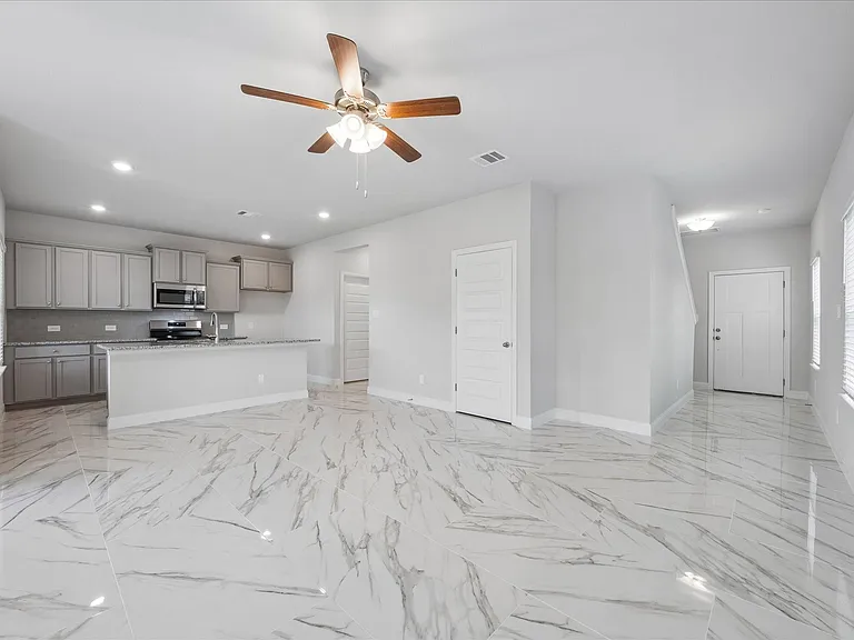 10 Greenbriar Loop — Photo 5