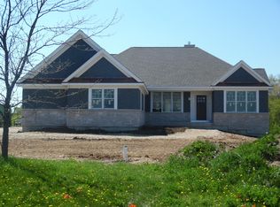 7305 Bob O Link Rd, Spring Grove, IL 60081