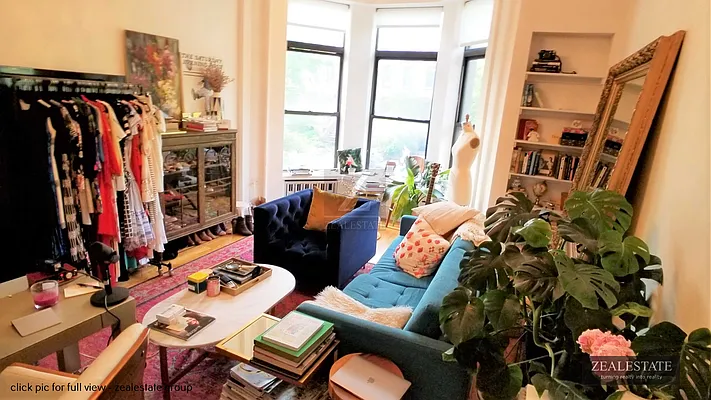 Rented by ZealEstate Group Inc | media 22